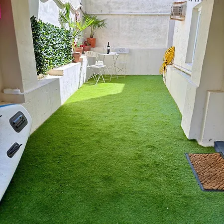 Sandy Cove Apartman *